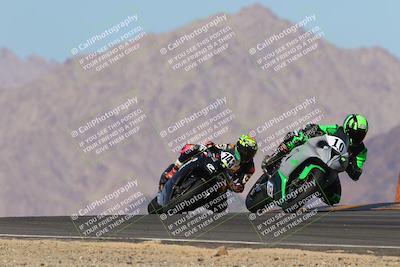 media/Oct-30-2022-CVMA (Sun) [[fb421c3cec]]/Race 10 Supersport Middleweight Shootout/